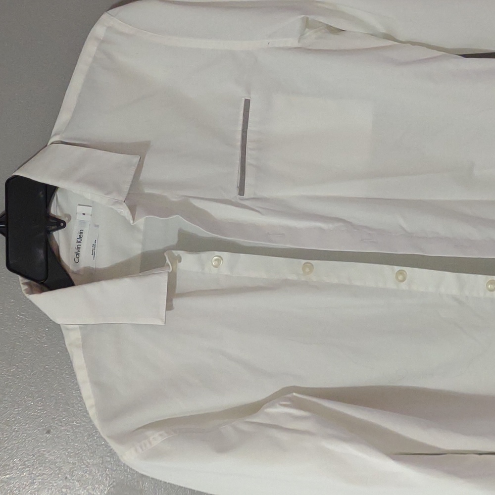 Calvin Klein Men's medium White shirt